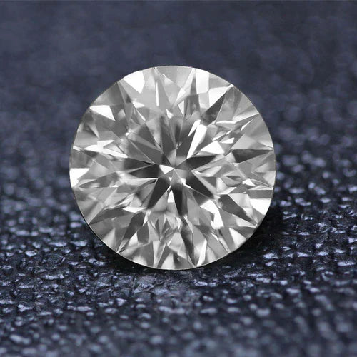 difference between moissanite lab diamond vs mined diamonds