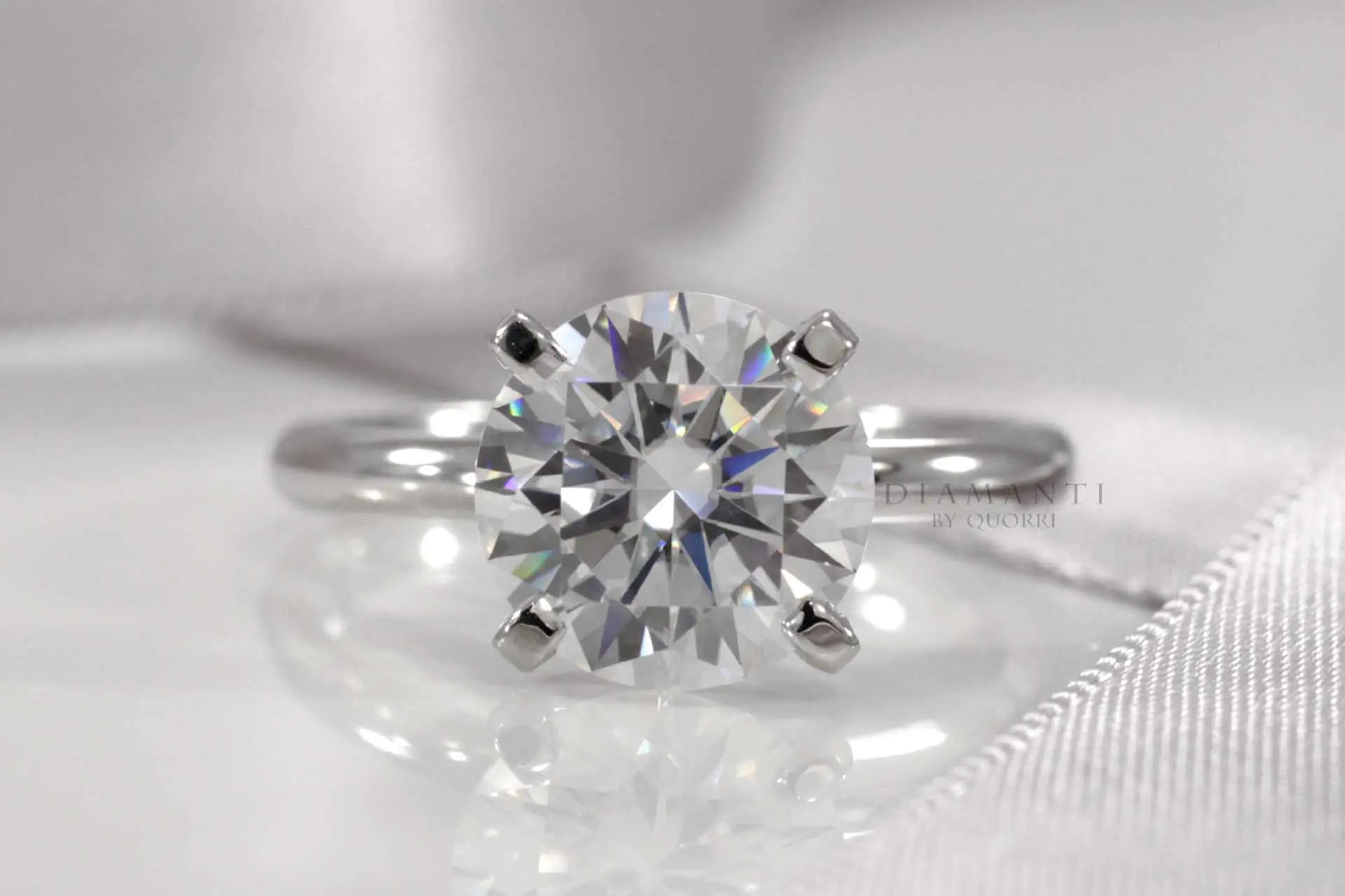 2 carat round brilliant lab diamond engagement ring Quorri