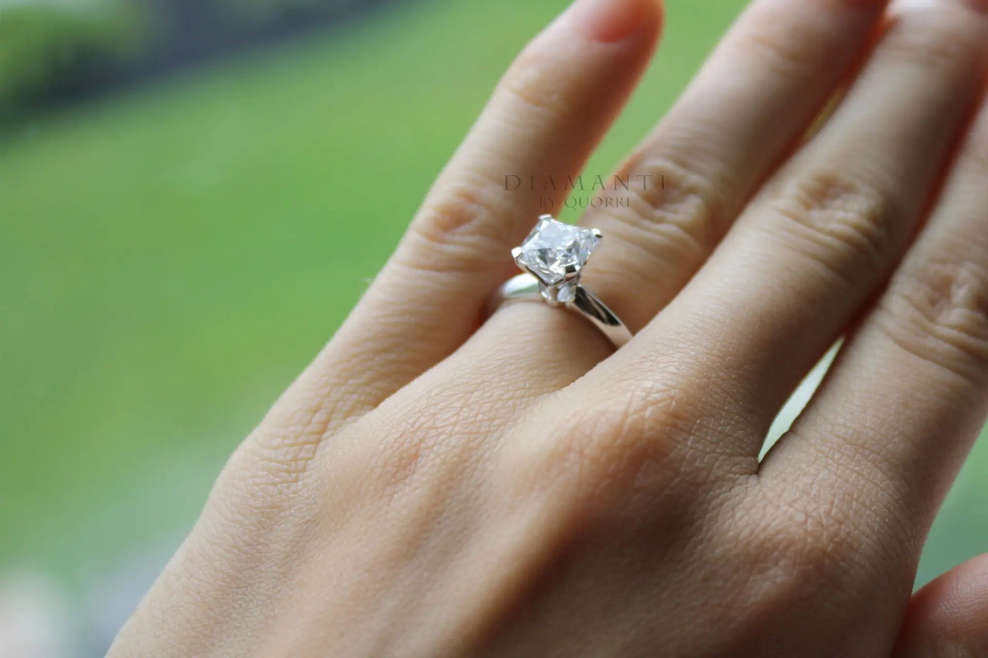 4 claw 18k white gold 2.5 carat princess lab diamond solitaire engagemrent ring Quorri