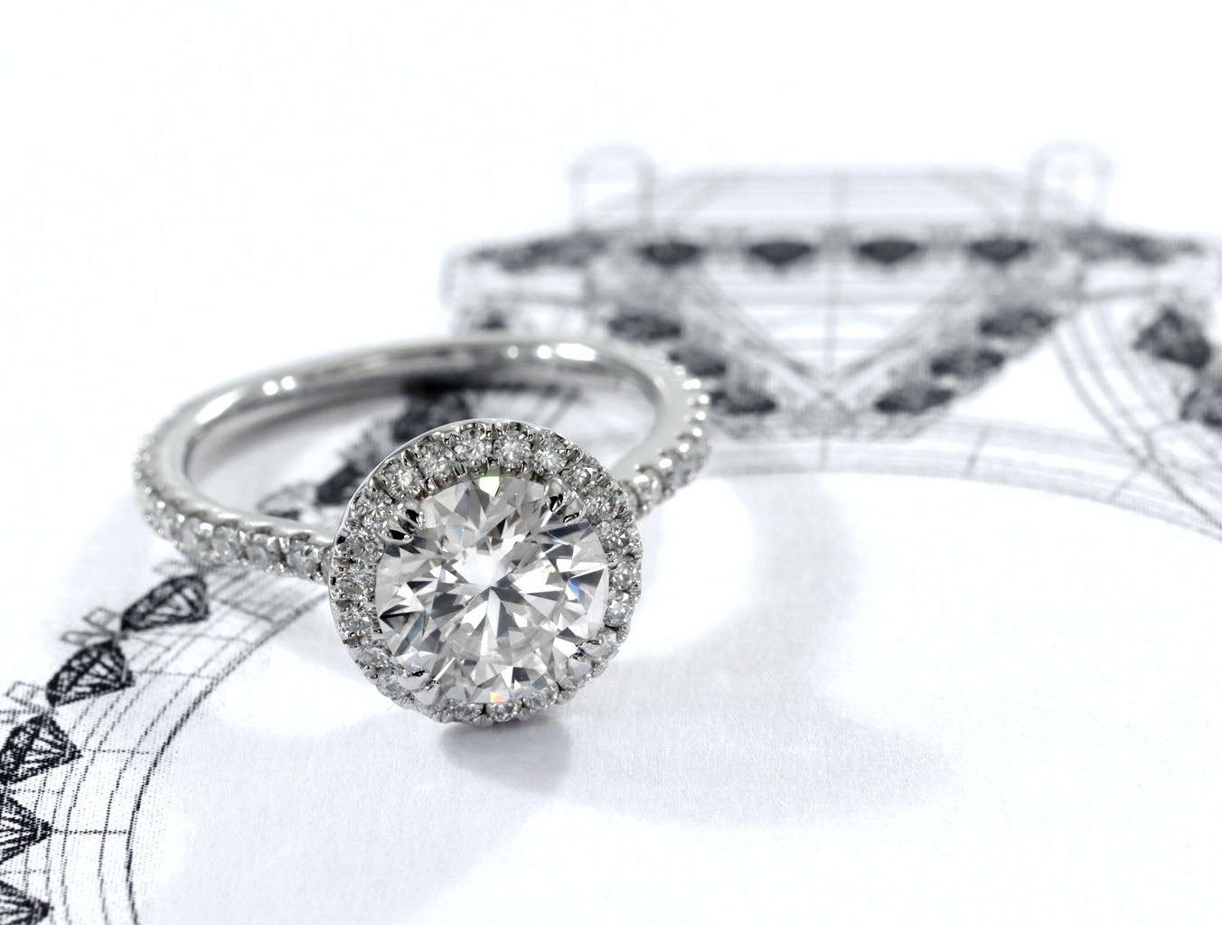 create your own affordable custom engagement ring or jewelry Quorri Canada