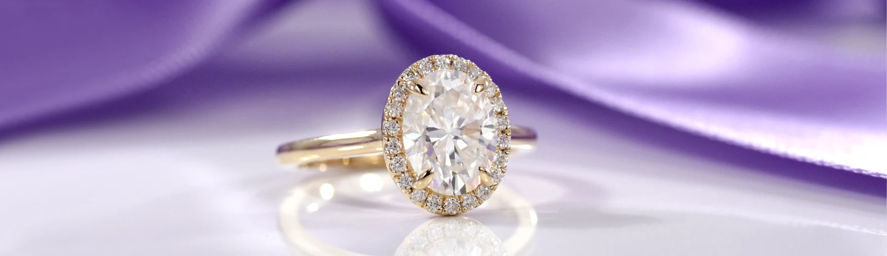 halo and hidden-halo engagement rings featuring lab diamonds on sale at Quorri Canada