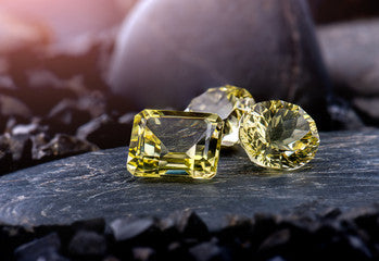 lab grown yellow sapphires in emerald and round cut Quorri