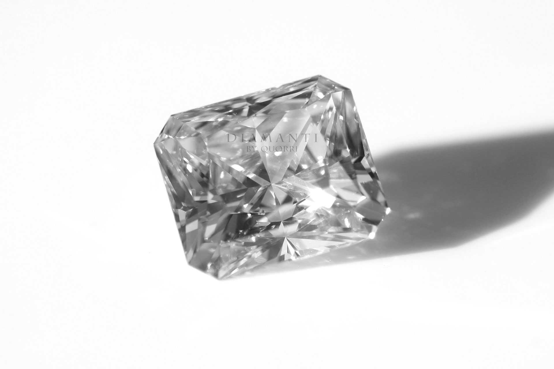 lab created radiant cut diamond at Quorri